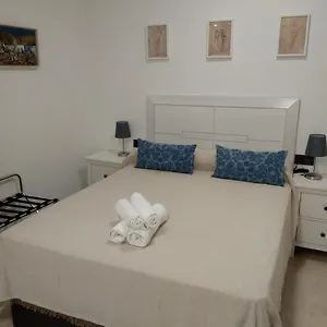 https://apartamentos-de-paso.es-andalucia.com