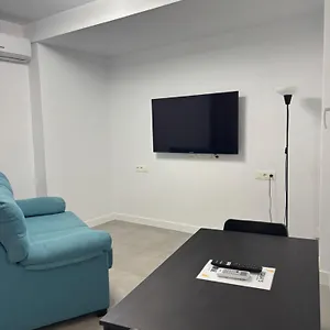 https://estupendo-piso-a-10-min-caminando-de-la-estacion-de-bus.1costadelsol.com